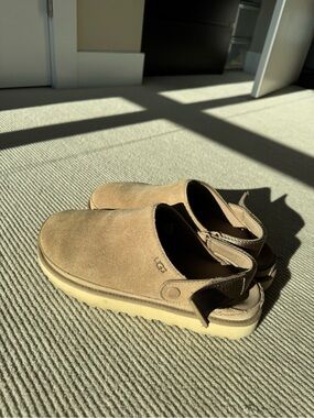 UGG Women’s Tan Suede Goldenstar Back-Strap Mule Clog